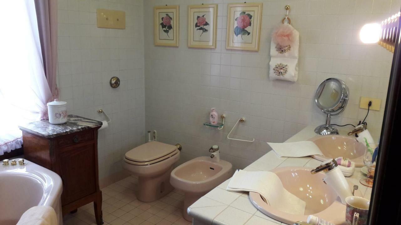 Bed and Breakfast Da Zio Sasa Мірано Екстер'єр фото